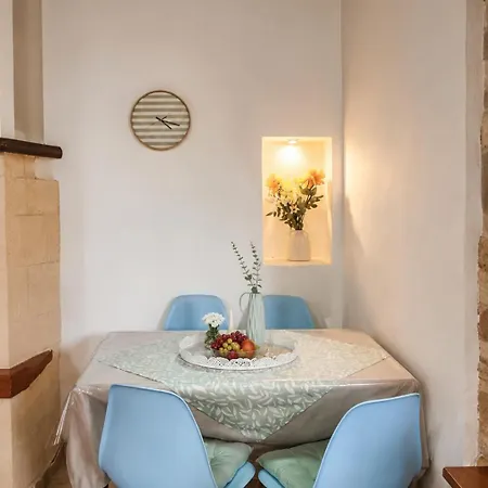 Chalet Traditional House In Laerma Laerma (Rhodes)